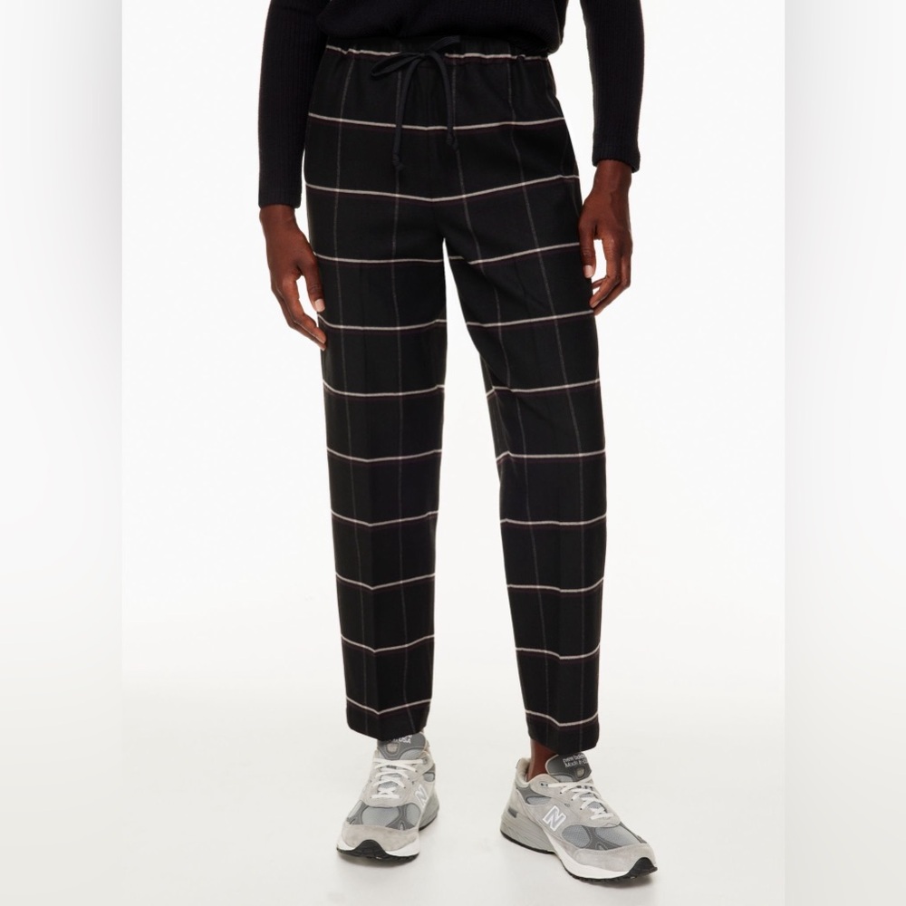 SOLD - Aritzia The Group | Jimmy Pant | Black/White Herringbone | Size M - Picture 4 of 12